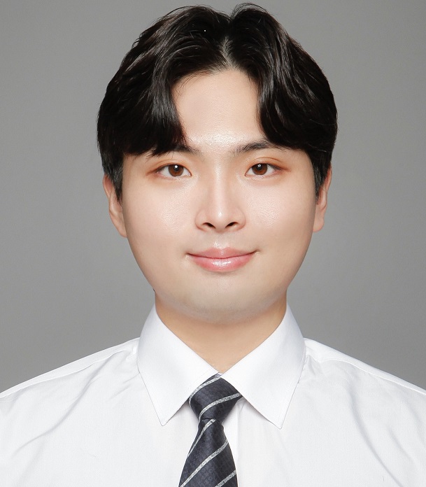 정필규 (1).jpg